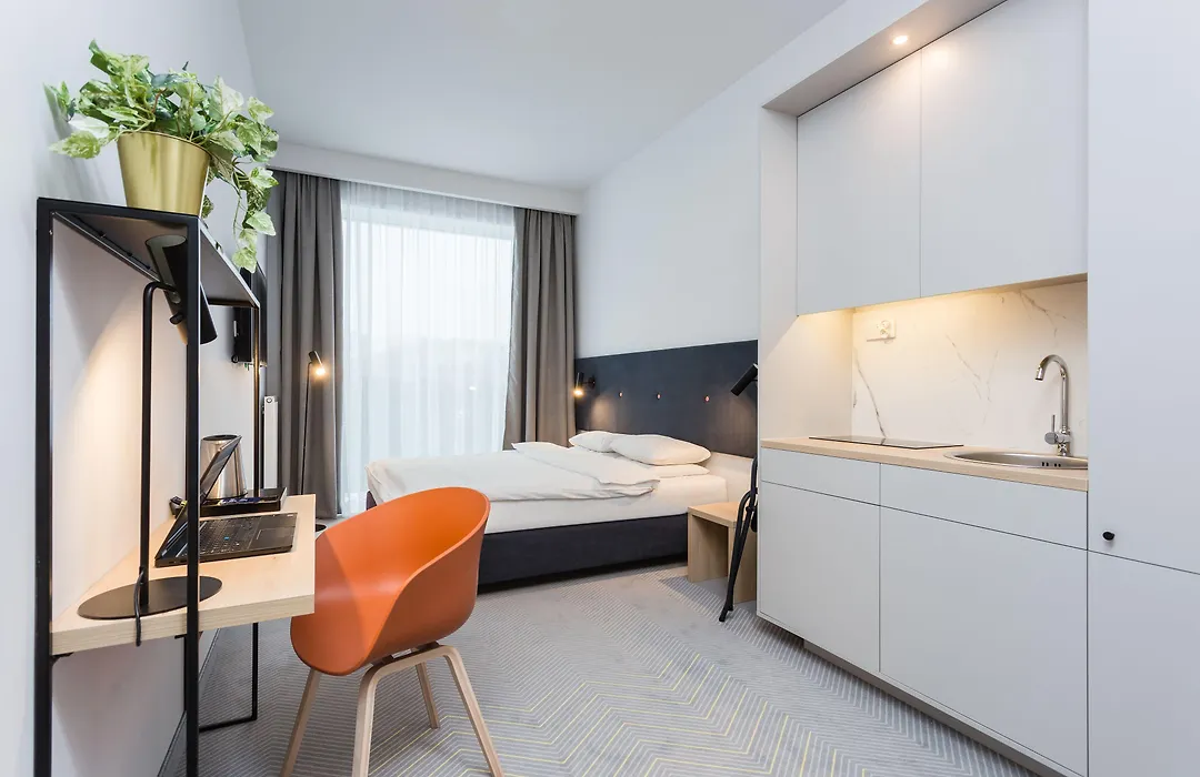 Platinum Hotel&Residence Wilanow-1